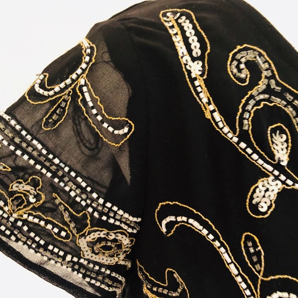 GORGEOUS BEADED CROP - Picture 3 of 6